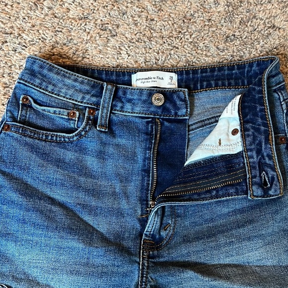 Abercrombie high rise shorts - Size 26/2 - Picture 5 of 5